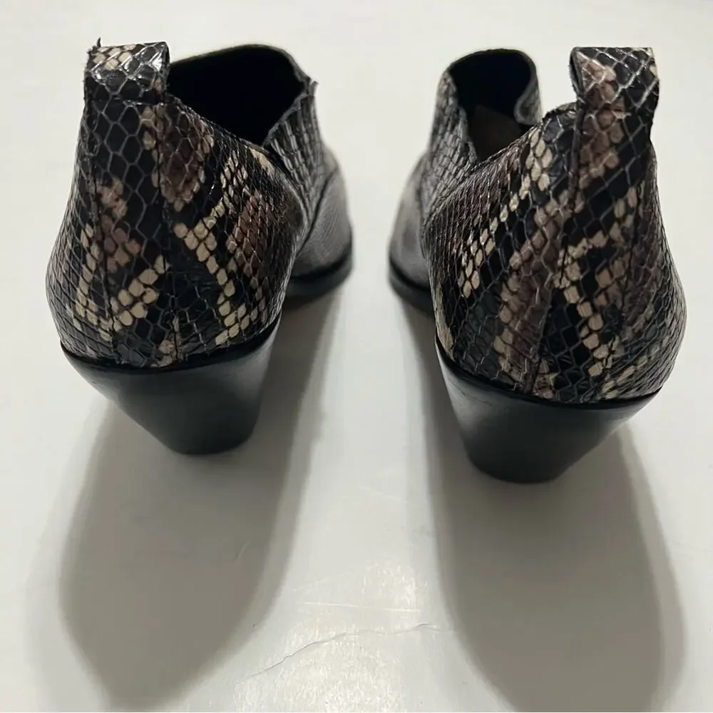 Vince Camuto Jetera Snake-Embossed Leather Bootie Shoes Size 8
